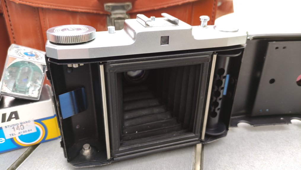 Zeiss Ikon Nettar 518/16 "Signal-Nettar" met 4,5/75mm + acc. | 類比摺疊相機 #3.2
