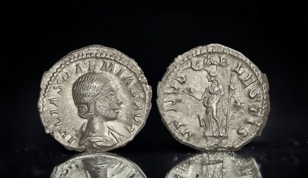 Empire romain. Julia Soaemias (Augusta, 218-222 apr. J.-C.). Denarius Rome - VENVS CAELISTIS #2.1