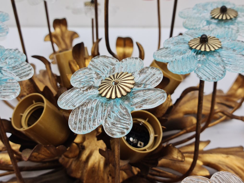 Lampadario - Foglia oro su ferro battuto e fiori in vetro di Murano #3.2