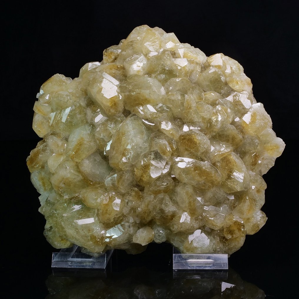 巨大的俄罗斯达托石，晶体完美！ 水晶 - 高度: 20.6 cm - 宽度: 19.2 cm- 2.73 kg - (1) #1.1