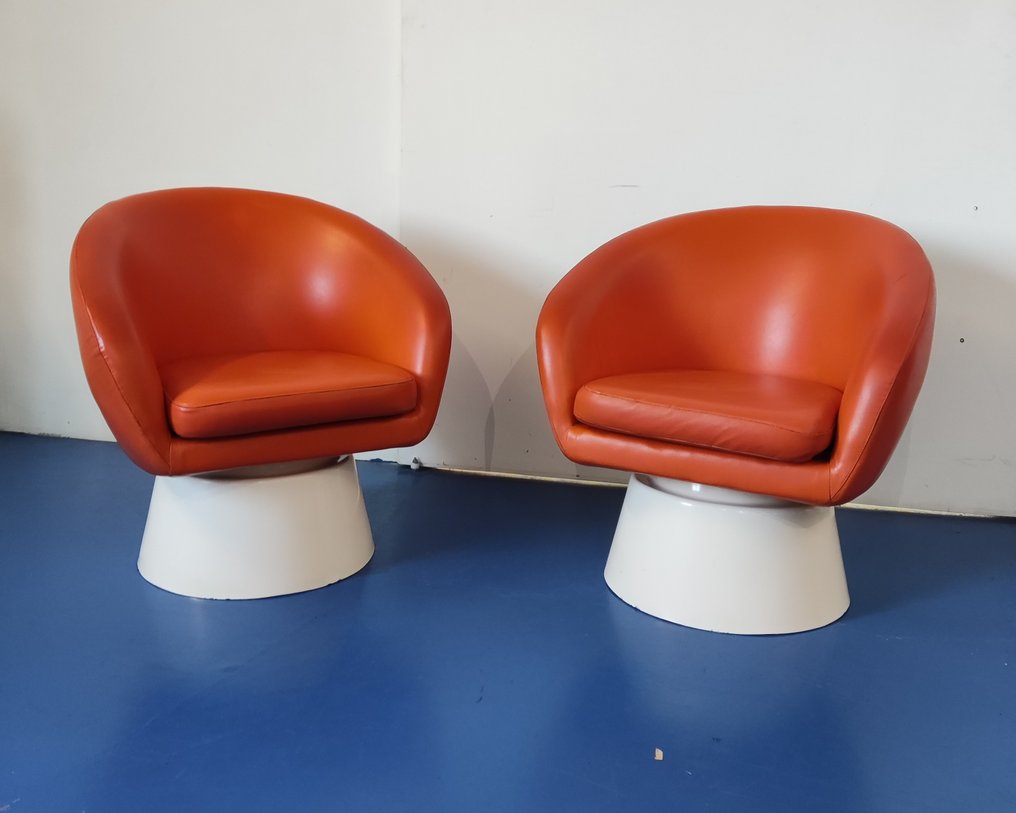 Nojatuoli - Eco-nahka, Lasikuitu - pari 60-luvun nojatuolia. #2.1