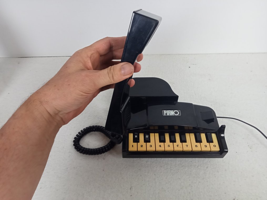 Columbia Telecommunications Group - Teléfono analógico - PN-800 - Plástico - Teléfono piano #3.2