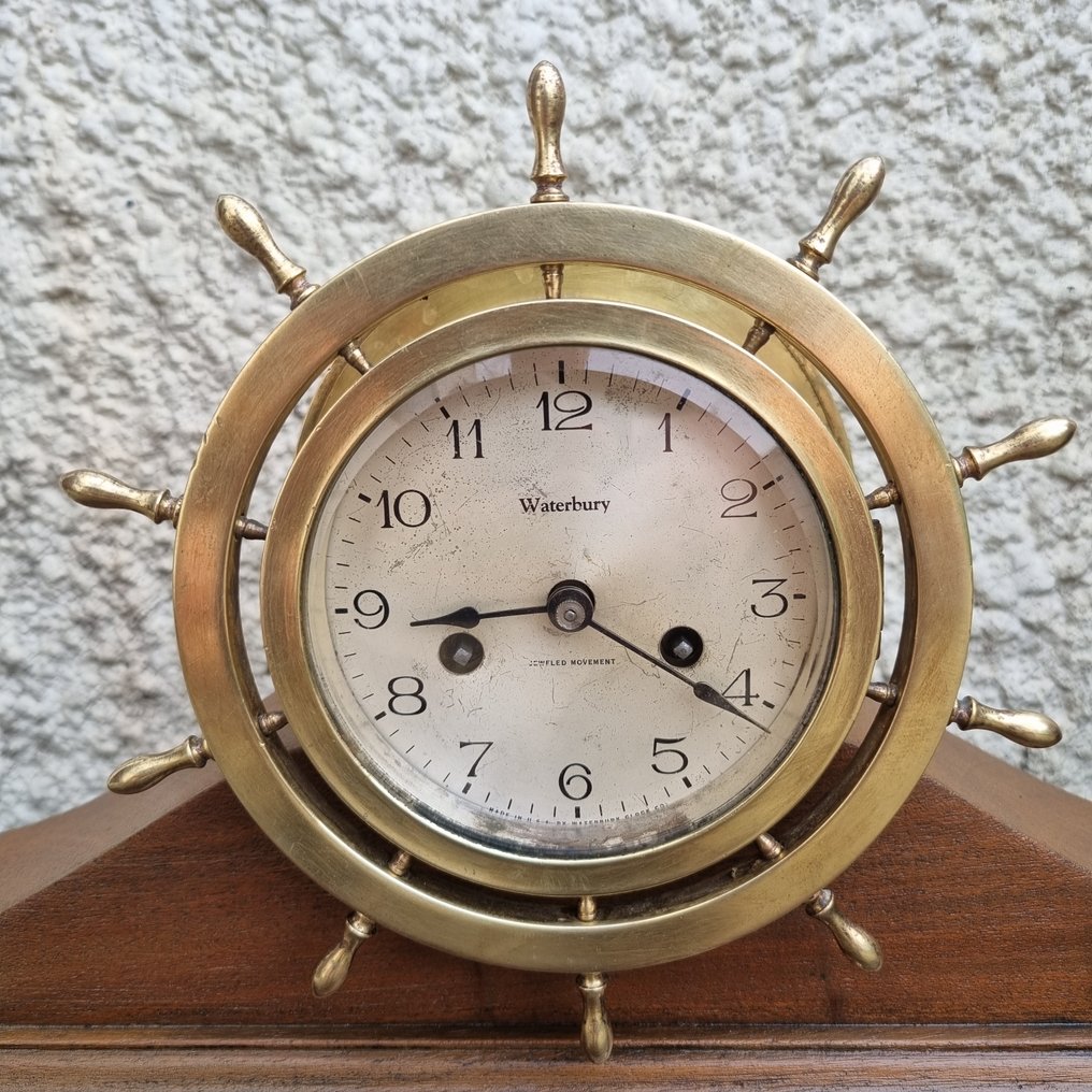 Ships Wheel Clock - Waterbury -  Vintage Brass - 1920-1930 #2.1