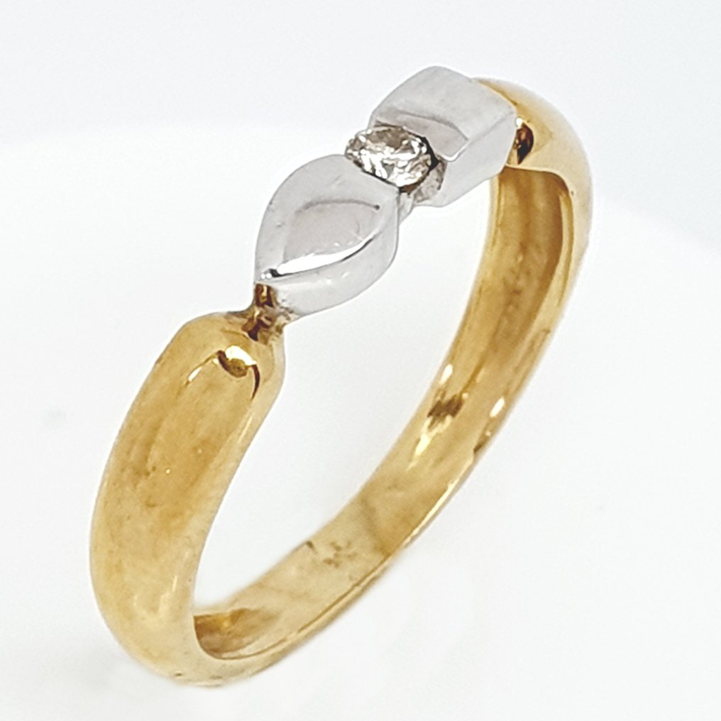 Bague - 18 carats Or jaune -  0.05ct. tw. Diamant (Naturelle)  #1.0