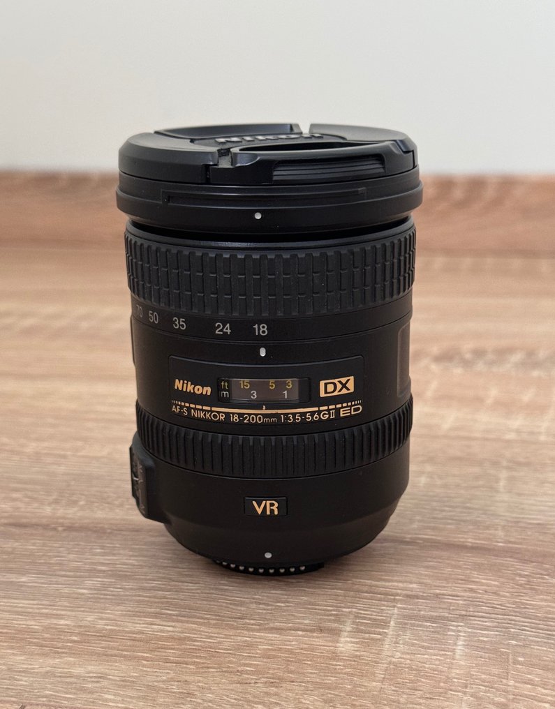 Nikon AF-S DX Nikkor 18-200mm 1:3,5,6 G || ED Macro lens #1.1