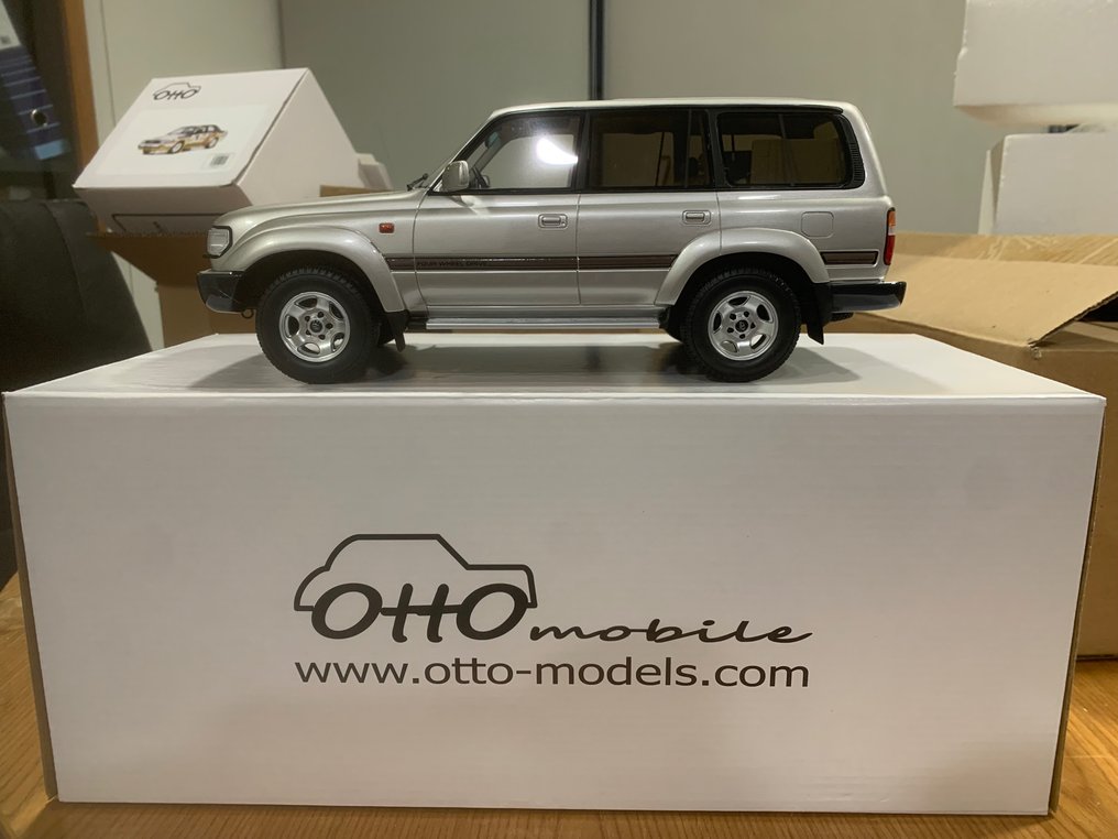 Otto Mobile 1:18 - Modelbil - Toyota Land Cruiser HDJ80 #1.1