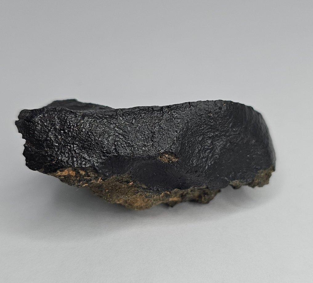 Αρειανός μετεωρίτης (Shergottite) Με νέα και υαλώδη κρούστα σύντηξης. - 48.13 g #2.1