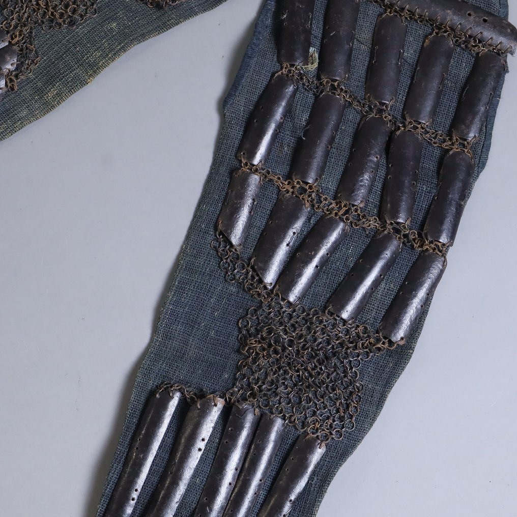 Kote - Japan - Samurai Armored Gauntlet Pair - Genuine Kote 籠手 with Detached Fabric and Iron Fittings #3.1