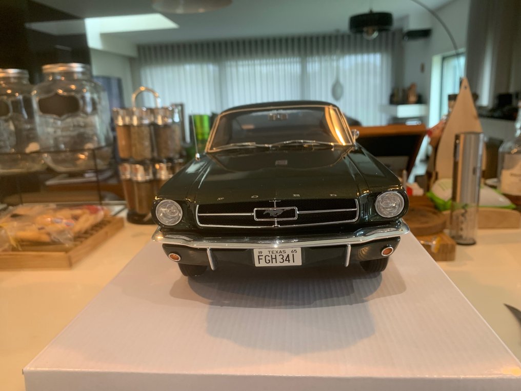 Otto Mobile 1:12 - Modelbil - FORD MUSTANG FASTBACK #2.1