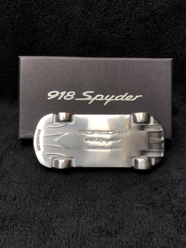 Porsche 918 Spyder Limitierte Edition Briefbeschwerer - Porsche #4.3