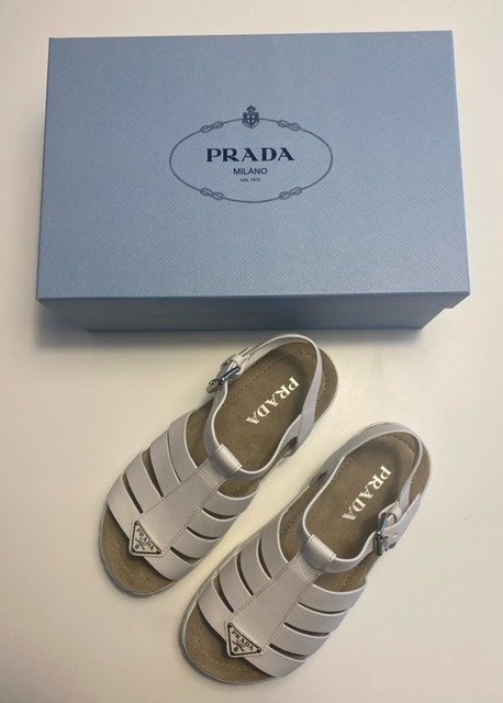 Prada - Sandaler - Størrelse: Shoes / EU 37 #2.1