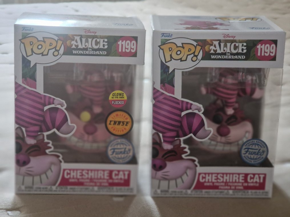 Funko  - Toy figurine Funko Pop! Disney Alice In Wonderland - Chase Bundle Cheshire Cat Flocked Glow in the Dark Chase - - 2020+ - U.S. #2.1
