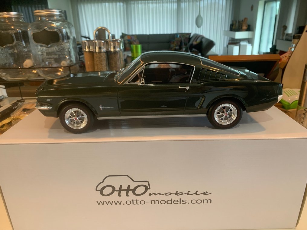 Otto Mobile 1:12 - Modelbil - FORD MUSTANG FASTBACK #1.1