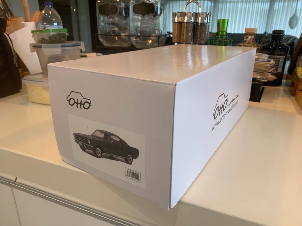 Otto Mobile 1:12 - 模型汽车 - FORD MUSTANG FASTBACK #3.2