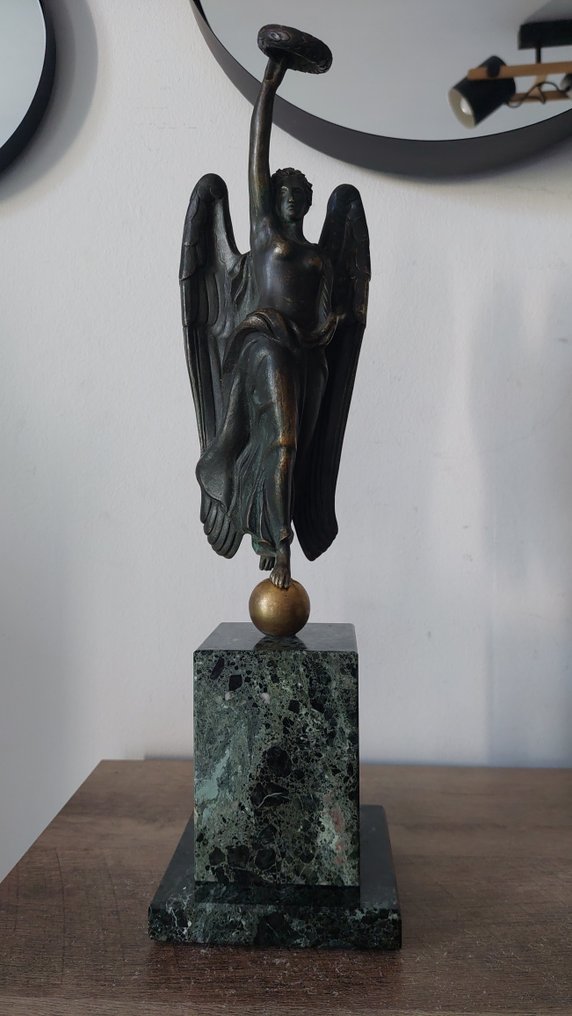 sculptuur, La victoire ailée - 39.5 cm - Brons #1.2