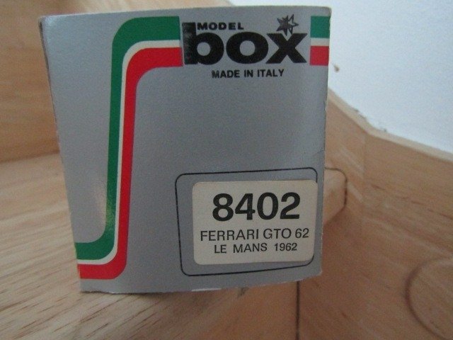 Model Box 1:43 - Coche a escala  (38) - Ferrari différents modèles street and race cars #3.1