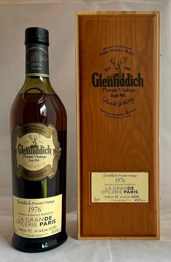 Glenfiddich 1976 - La Grande Epicerie Paris Cask no. 16392 - Original bottling  - b. 2006  - 700ml #1.1