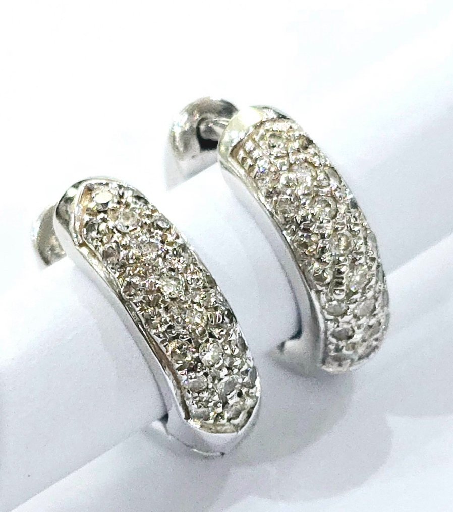 Earrings - 18 kt. White gold -  0.70ct. tw. Diamond  (Natural) #1.1