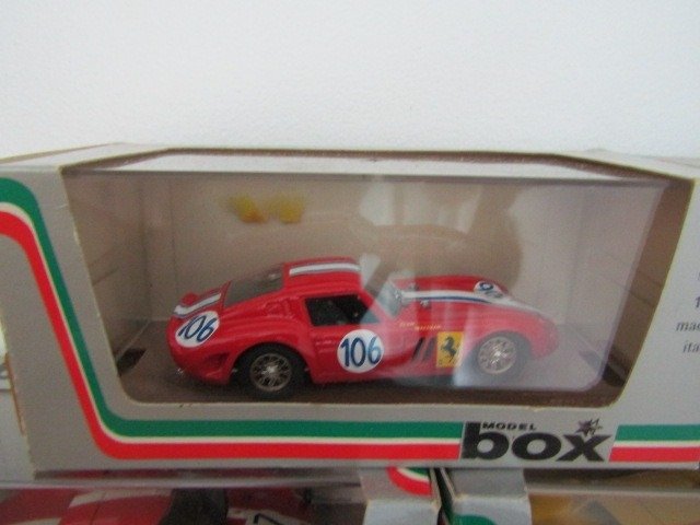 Model Box 1:43 - Pienoismalliauto  (38) - Ferrari différents modèles street and race cars #2.1