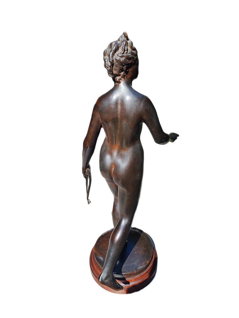 Jean-Antoine Houdon (d’après) - 雕塑, Diane chasseresse - 60.5 cm - 铜绿青铜 #1.2