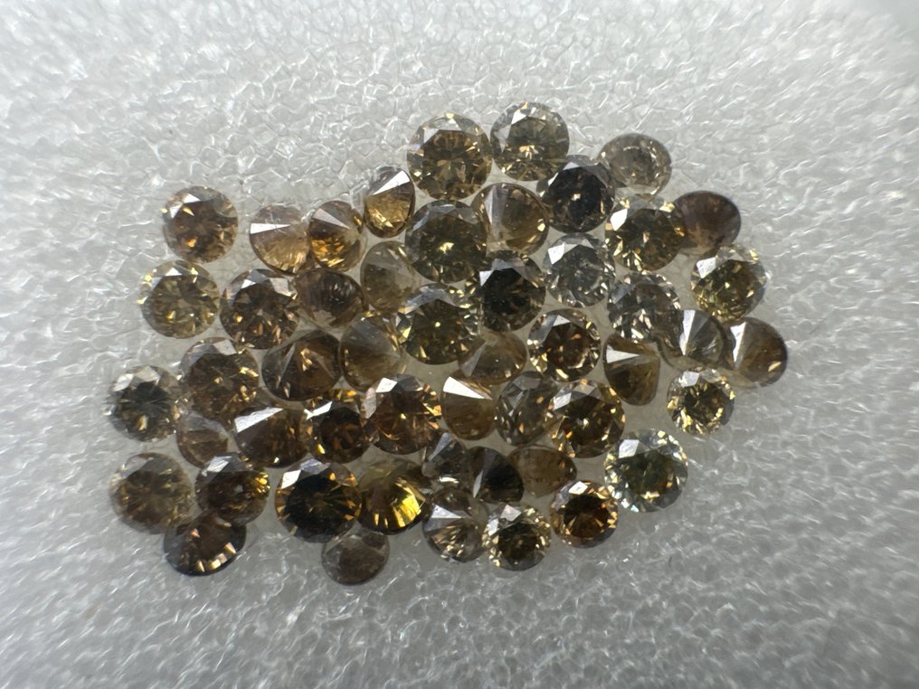 51 pcs Diamante  (Colorato naturale)  - 1.21 ct - Rotondo Misto giallo, Misto marrone - SI1, SI2, VS1, VS2 - Antwerp International Gemological Laboratories (AIG Milano) #2.2