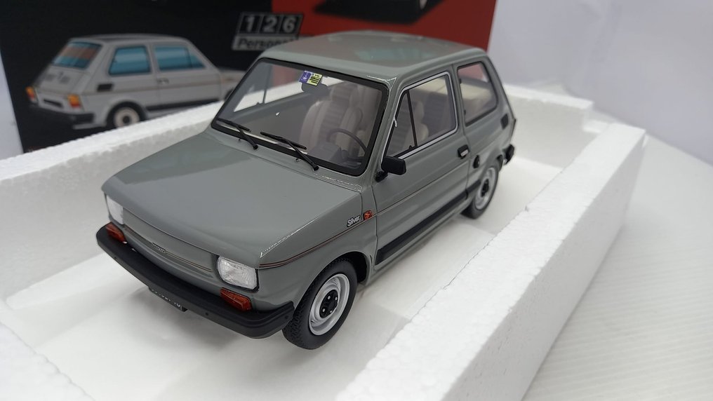 Laudoracing 1:18 - Voiture miniature - Fiat 126 Personal 4 1978 - (code PC27) #1.1