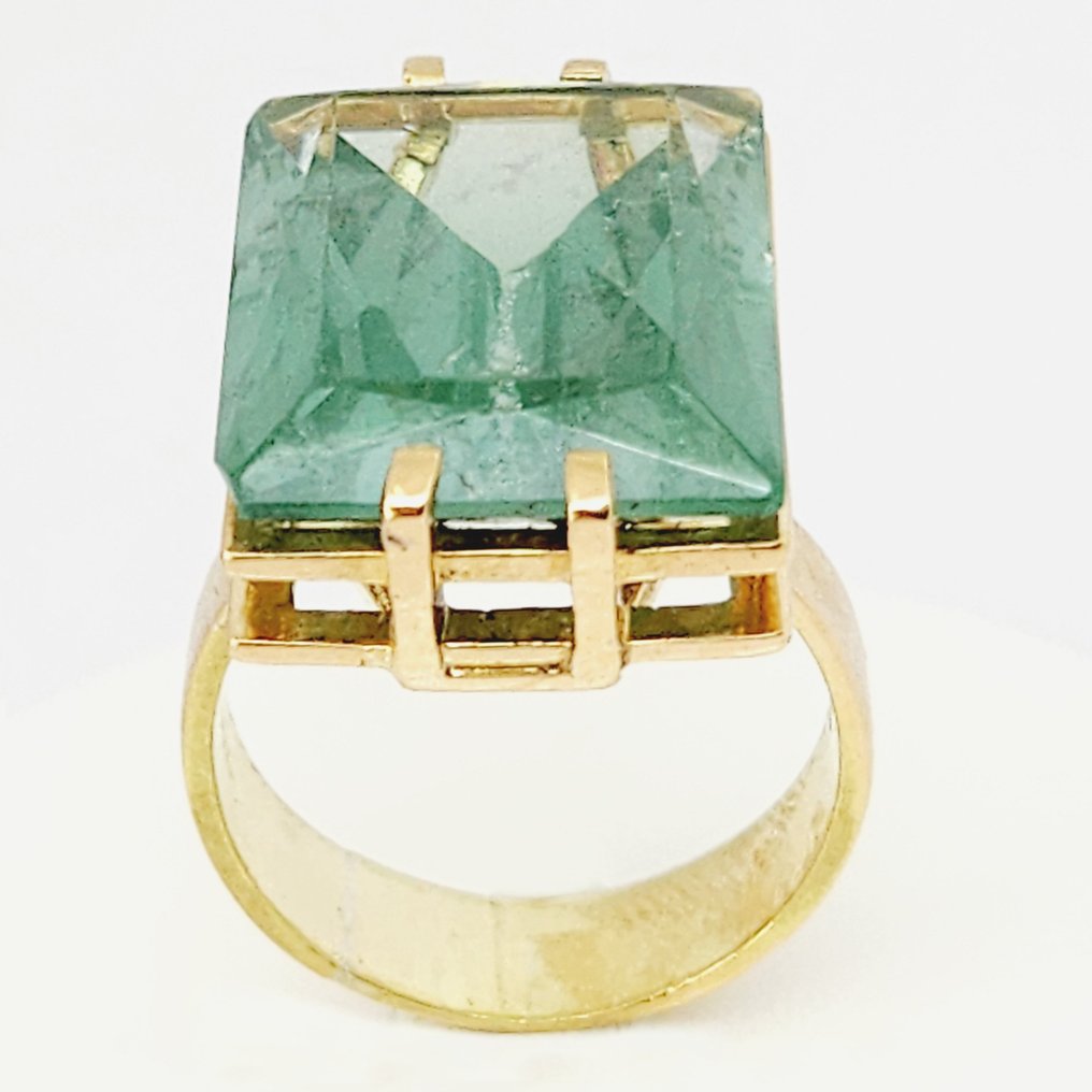 Ring - 18 kt Gelbgold -  7.00ct. tw. Spinell #1.2
