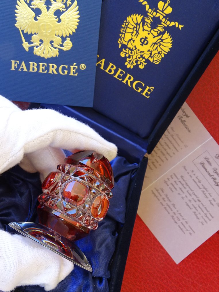 House of Fabergé - Statue - Romanov Coronation egg - Certificate of Authenticity and original box - Original eske med ørn, håndbehandlet #2.1