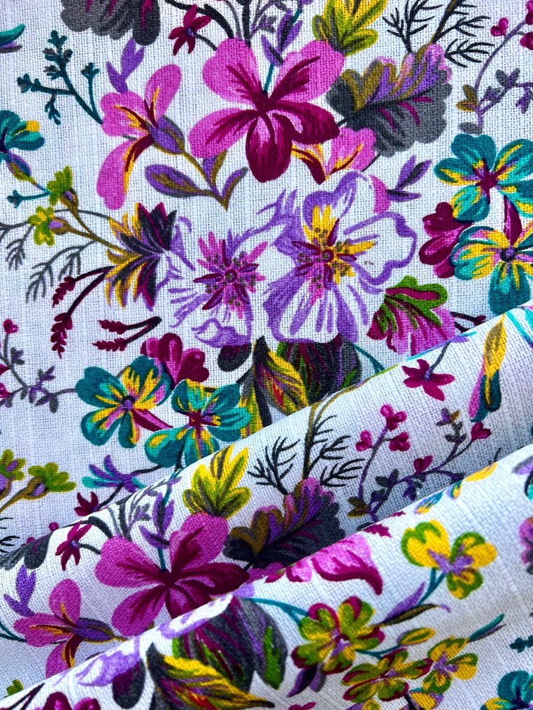 Grande pezzo di tessuto con stampa di fiori di campo per decorazione o abbigliamento. 3,00 x 2,80 - Tessuto  - 300 cm - 280 cm #1.1