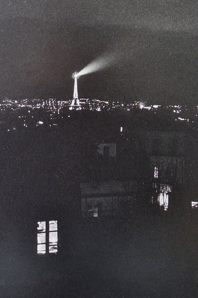 Michel Giniès [1952-] - Paris de nuit, vu de la Butte Montmartre, Hiver 2003 #2.1