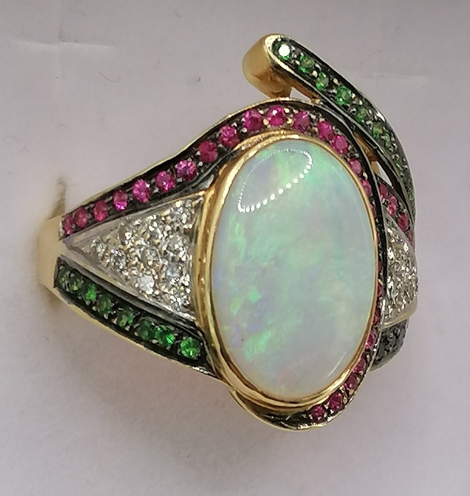 Ring - 18 karat Gull -  3.24ct. tw. Opal - Diamant #2.1