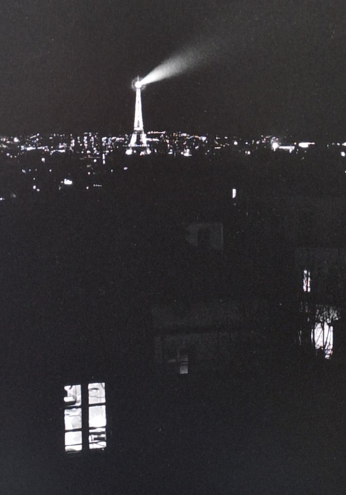 Michel Giniès [1952-] - Paris de nuit, vu de la Butte Montmartre, Hiver 2003 #1.1