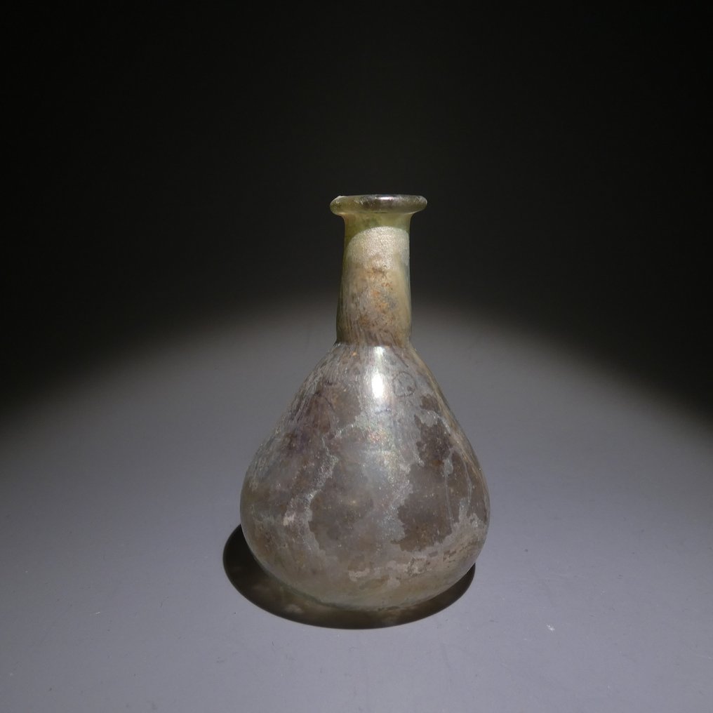 Romersk antikk Glass Krukke. 7 cm H. 1. - 2. århundre e.Kr #1.2