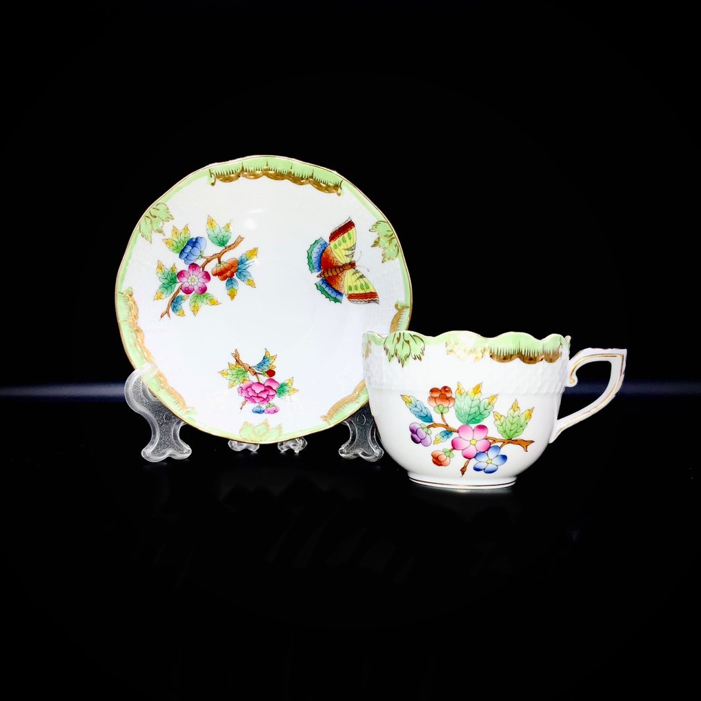 Herend - Exquisite Coffee Cup and Saucer (2 pcs) - "Queen Victoria" Pattern - Kaffeservise - Håndmalt porselen #1.1