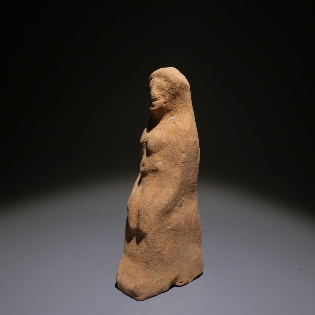 Oldtidens Grækenland Keramik Kvinde med et barn. 9 cm H. 3. - 4. Århundrede f.Kr #2.1