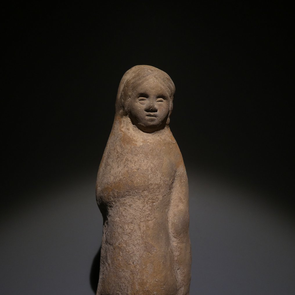 Ancient Greek Pottery Female figure. 12,5 cm H. 3rd - 4th Century BC #1.2