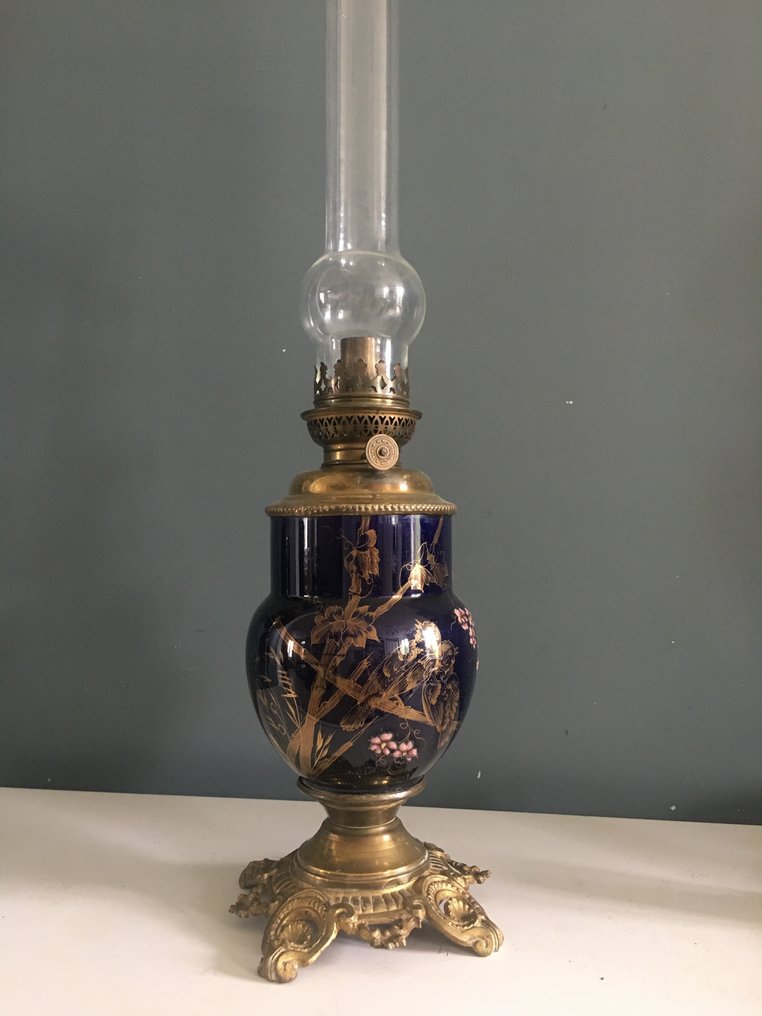 Belle lampe a pètrole Japonisante XIXème - Kerosene lamp - Porcelain, bronze and glass porcelain #1.1