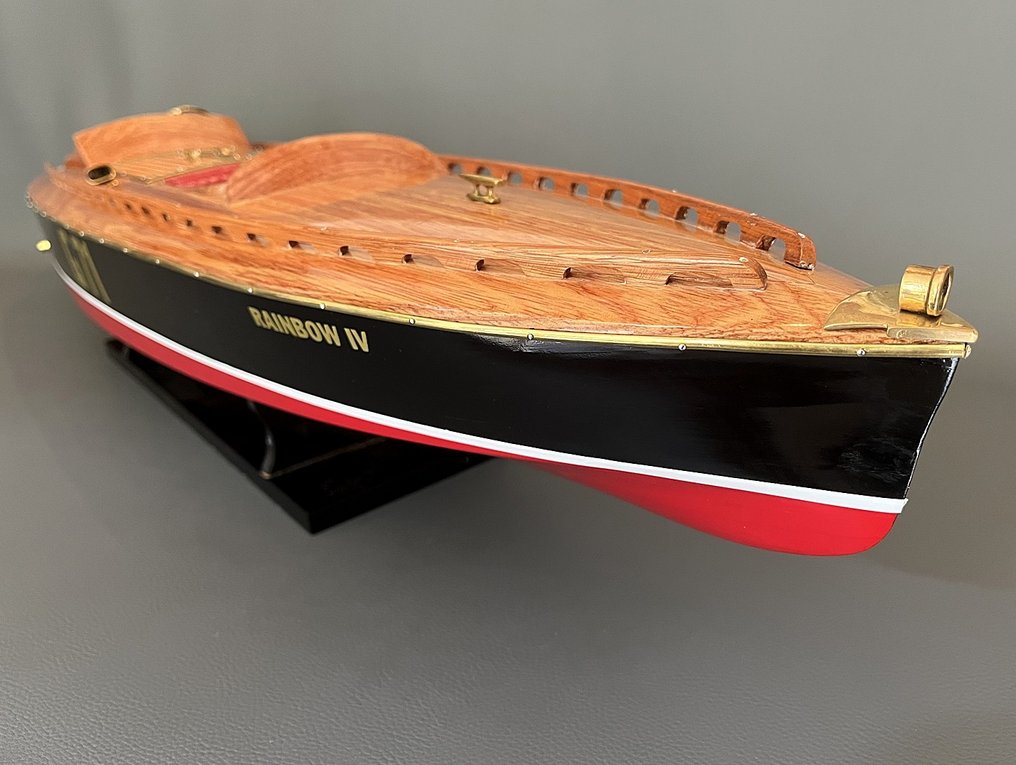 Amati 1:6 - Exhibition model boat - Amati Riva G71 Rainbow IV (l=95cm) - Runabout #2.1