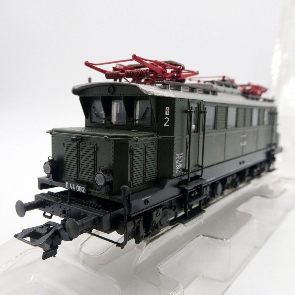 Trix H0轨 - 22442 - 电力机车 (1) - BR E 44，第三纪元 - DB #1.2