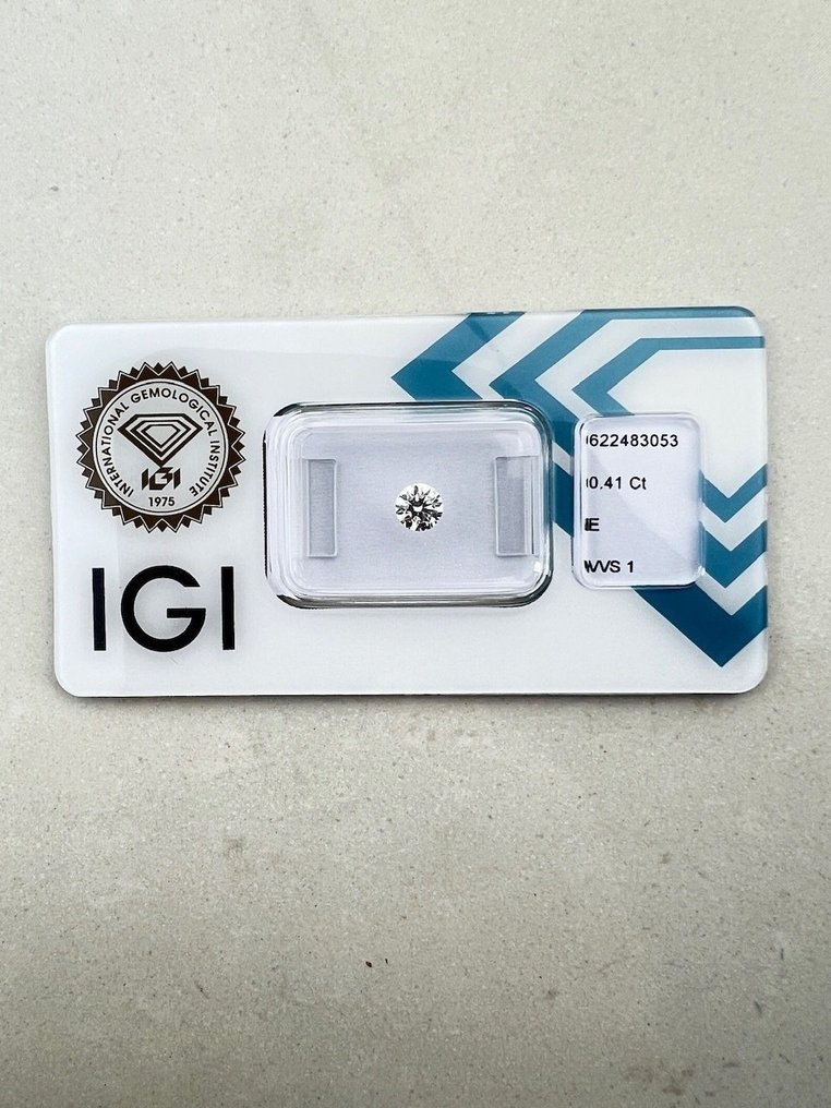 1 pcs Diamante  (Naturale)  - 0.41 ct - Rotondo - E - VVS1 - International Gemological Institute (IGI) #1.1