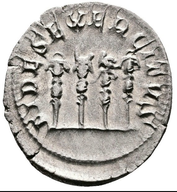 羅馬帝國. Philip I with a Legionary Reverse, Struck on a Broad Flan. Antoninianus 244-249 AD #1.1