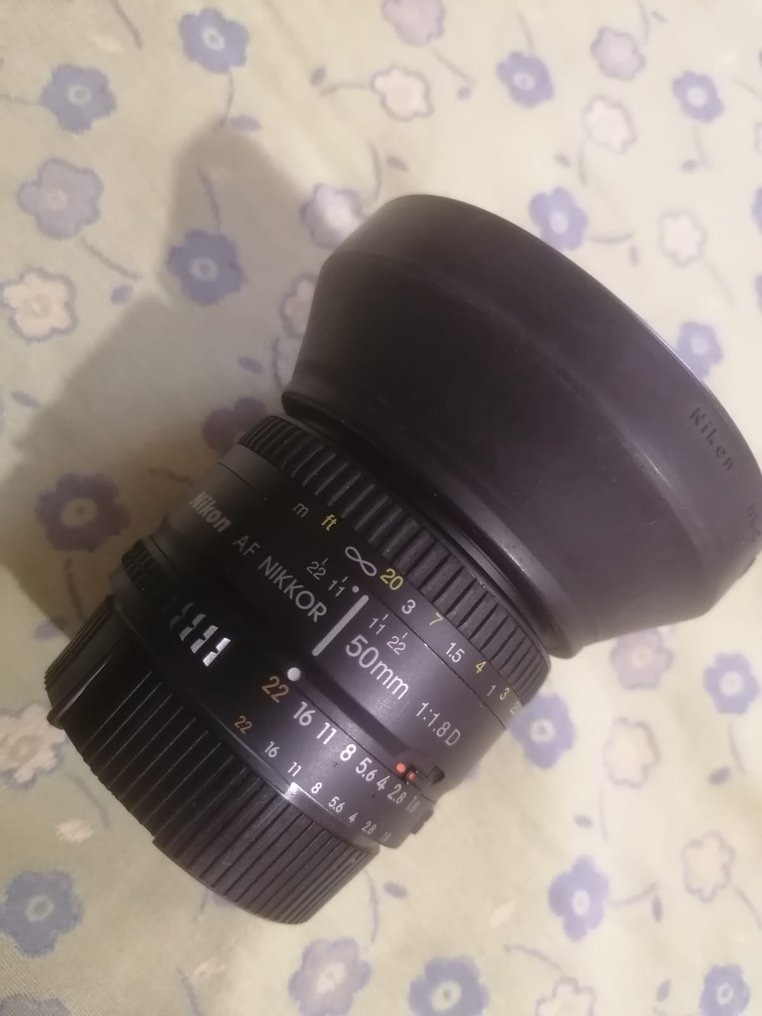 Nikon D5300 + AF-S 18-55 VR + AF 50/1.8 + flash+ Digital reflexkamera (DSLR) #3.2