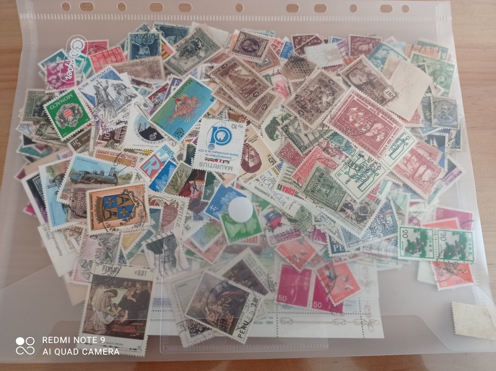 Forskellige lande rundt om i verden 1877/2007 - Sjældent stort lager af mere end 50.000 annullerede frimærker fra forskellige lande rundt om i #2.1