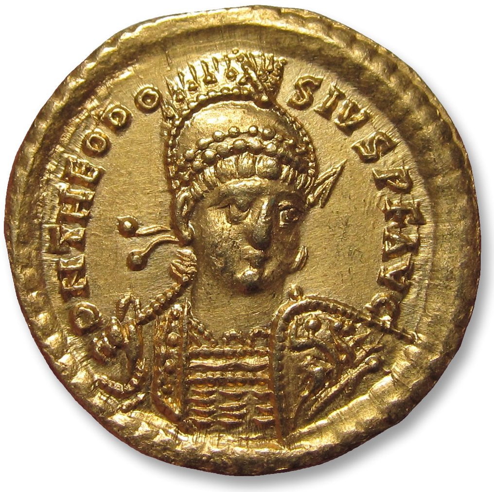 Impreiu Roman. Teodosie al II-lea (AD 402-450). Solidus Constantinople mint circa 425-430 A.D. - sharp strike for the type, lightly toned - #1.2