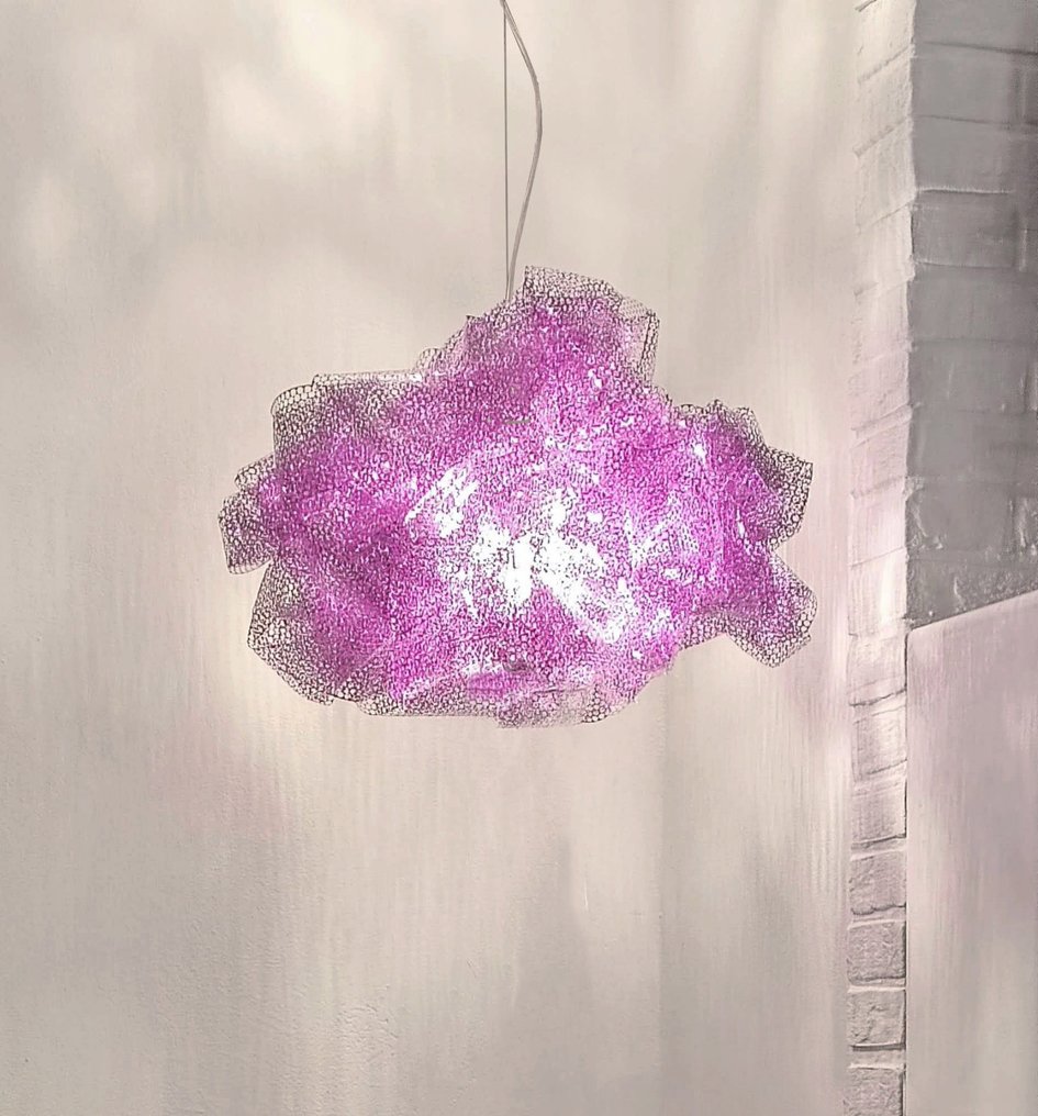Adriana Lohmann Living Design - Adriana Lohmann - Κρεμαστό φωτιστικό - Nuvolari Ροζ/λιλά - Μικροδιάτρητη ταινία τερυλενίου #1.1