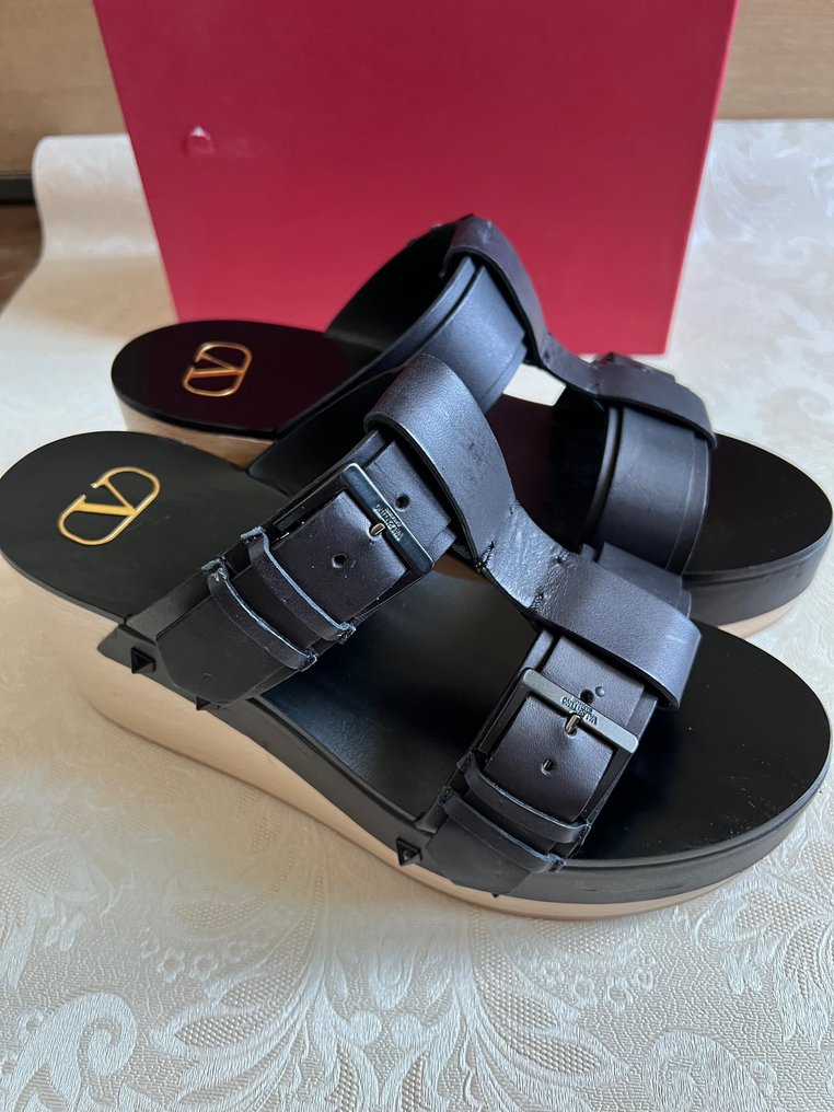 Valentino - Sandaler - Størrelse: Shoes / EU 40 #1.2