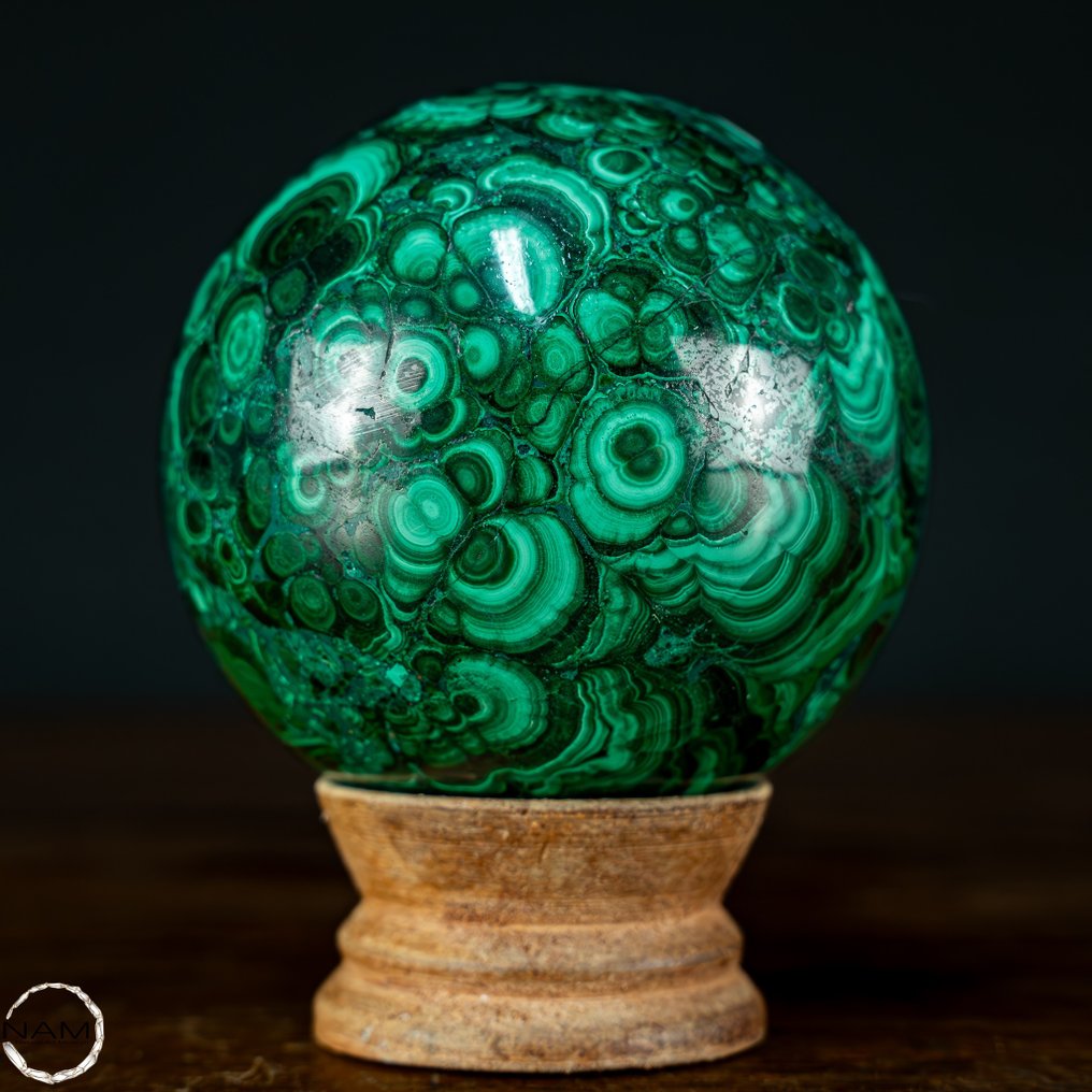 First Quality Malachite Sphere- 708.19 g #1.1