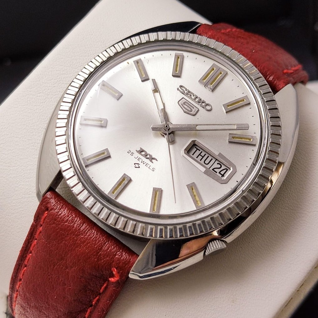 Seiko 5 DX “Fluted Bezel” Automatic Vintage Watch No Reserve Price