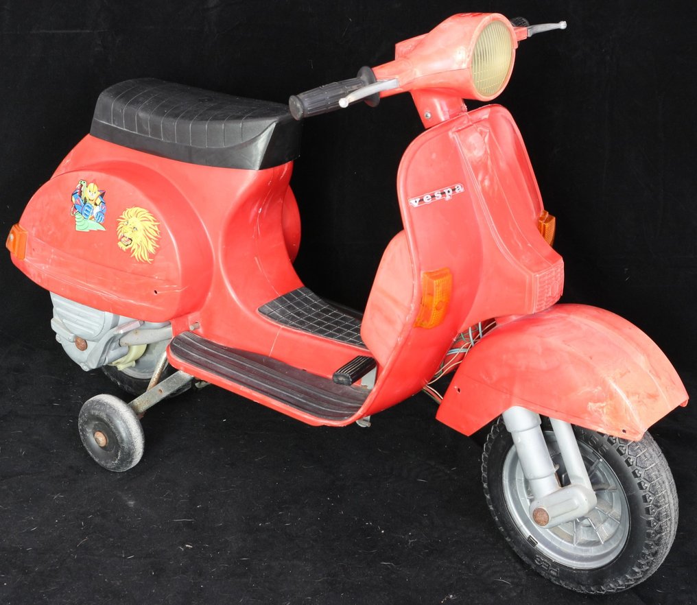 Peg Perego  - Motocykl zabawka Vespa Electronic Rossa PC 200 con Rotelle - 1970-1980 - Włochy #1.1