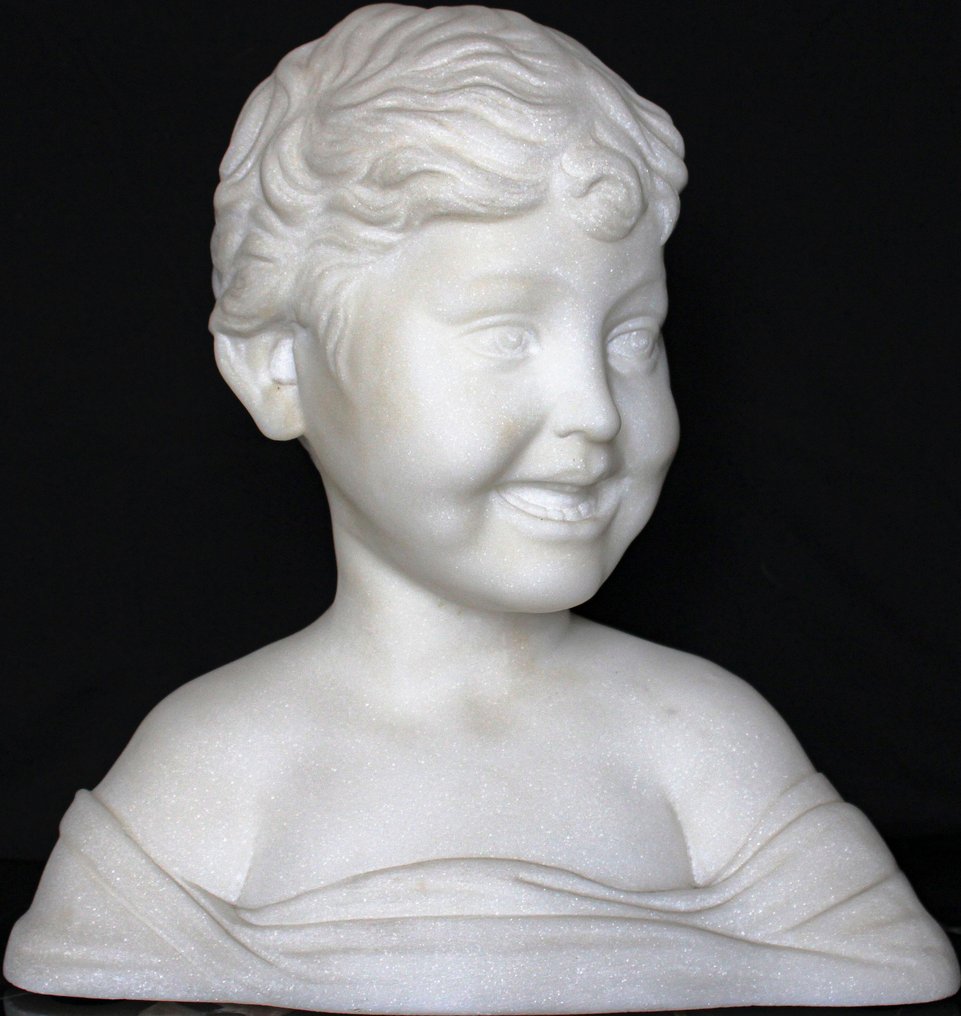 Popiersie, giovane fanciullo che sorride, dal modello di Desiderio da Settignano - 32 cm - Marmur karraryjski #1.1